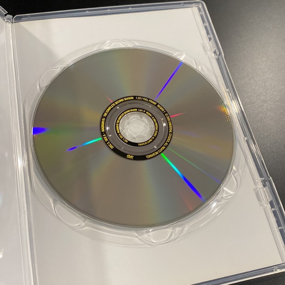 Magnum P.I. - The Complete Second Season - Picture 6 of 7